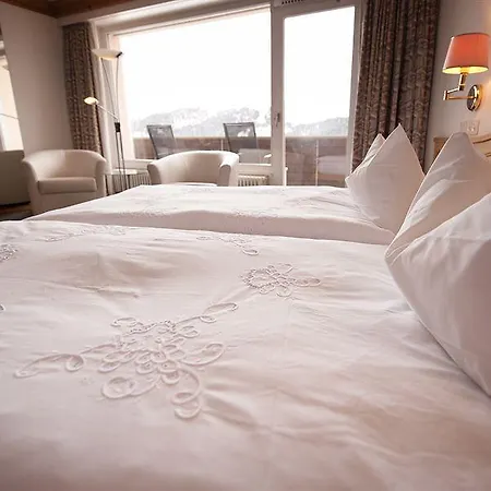 Cristallo 4* Arosa
