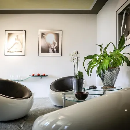 Ξενοδοχείο Cristallo 4*