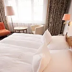 Cristallo 4* Arosa