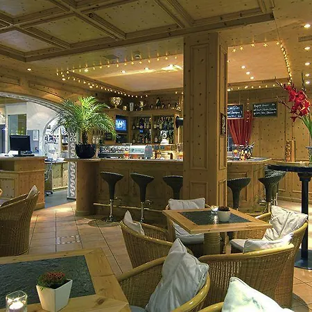 Cristallo Hotell